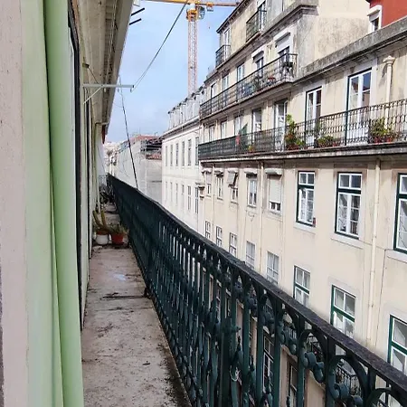 Luxuoso Quarto Com Banheiro Privativo No Centro De * Лісабон