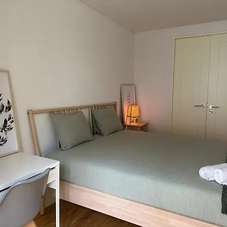 Luxuoso Quarto Com Banheiro Privativo No Centro De ホームステイ