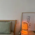 Luxuoso Quarto Com Banheiro Privativo No Centro De *