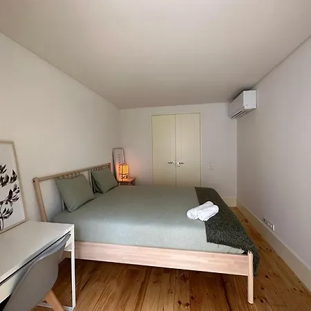 Rum i privatbostad Luxuoso Quarto Com Banheiro Privativo No Centro De *